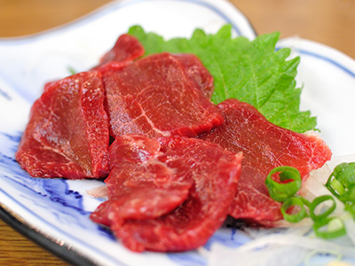 ロッジくるま 料理 馬刺し